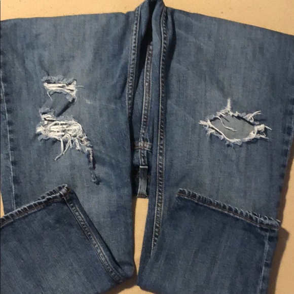 Old Navy Blue boyfriend jeans - Picture 6 of 8